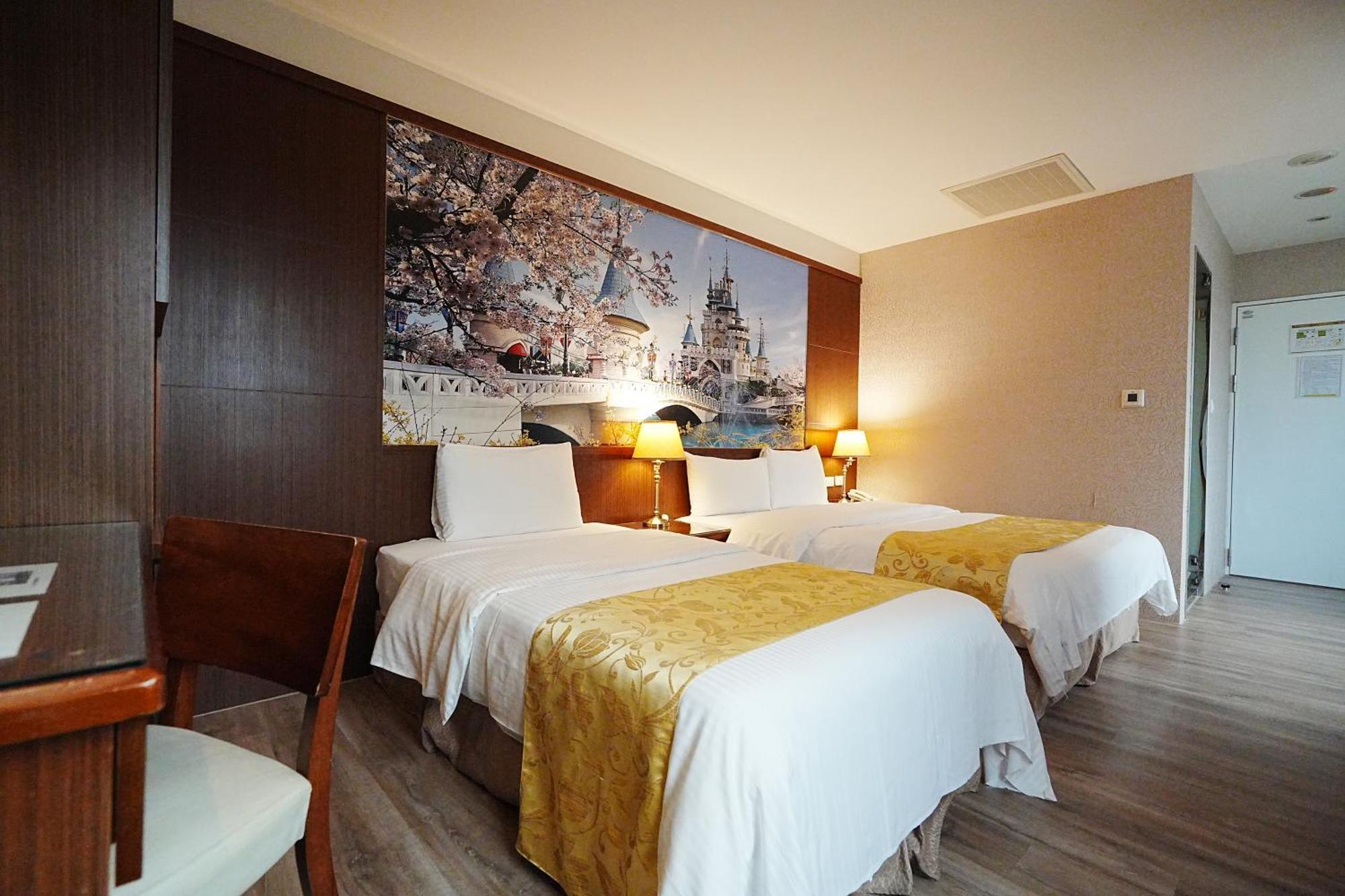 York Hotel Taipei Bagian luar foto