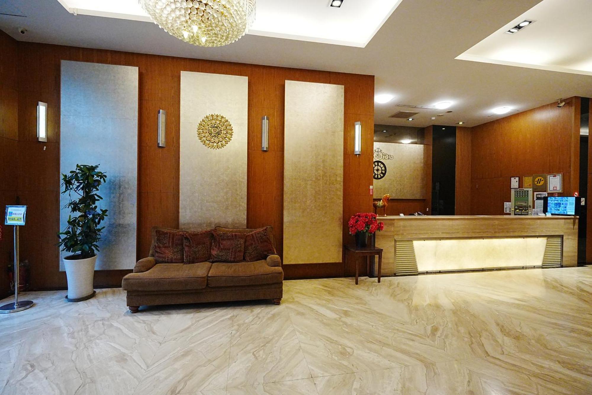 York Hotel Taipei Bagian luar foto