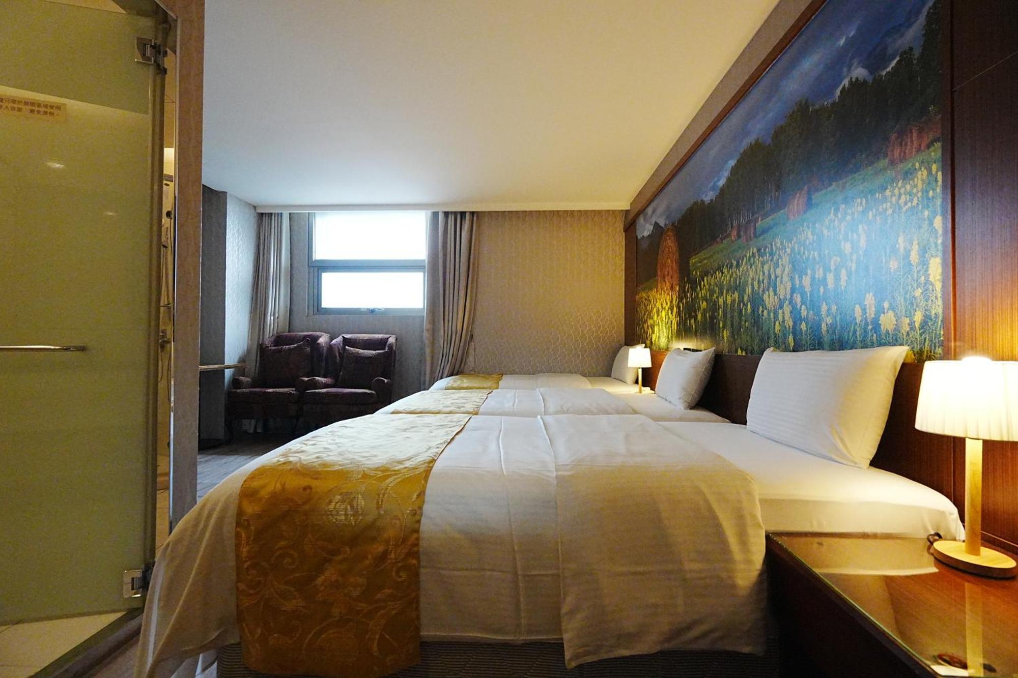 York Hotel Taipei Bagian luar foto